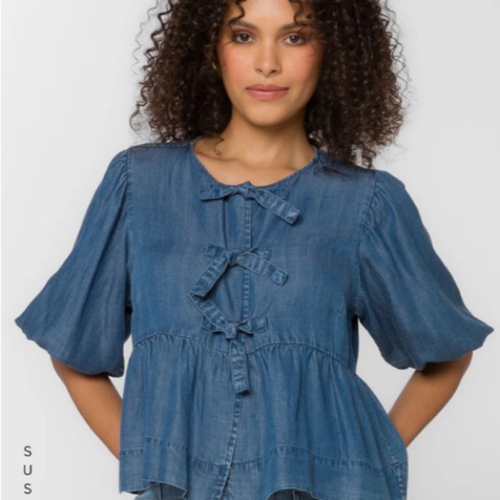 NWT Velvet Heart Lamont Calva Denim Bow Peplum Top L Large - Picture 3 of 8